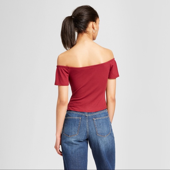 Off the shoulder shirt - Picture 2 of 2